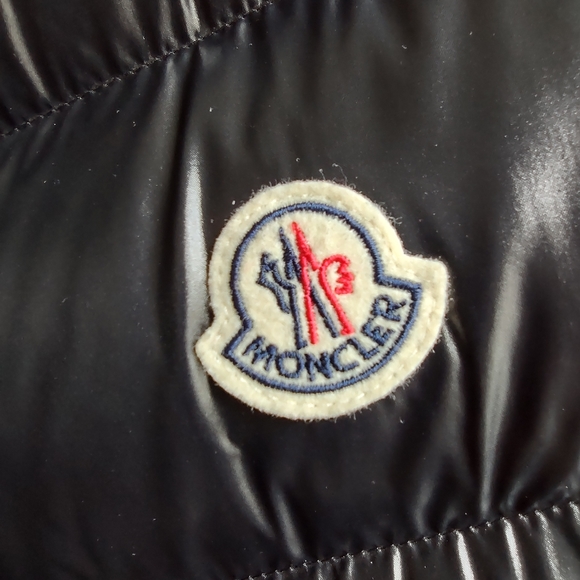 Quilted Moncler Vest 5 - Picture 3 of 11